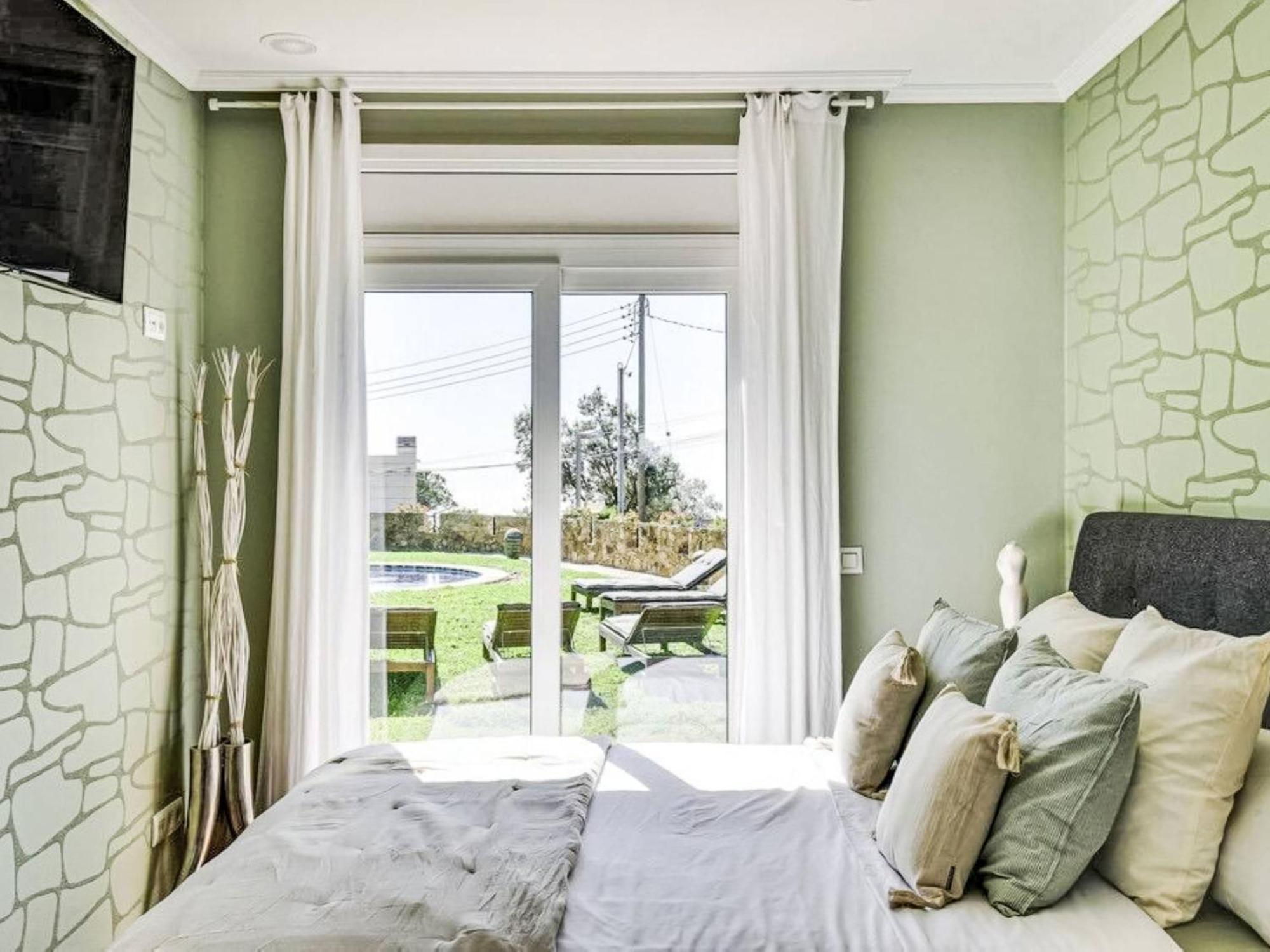 Guaita By Interhome *